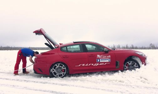 Rovaniemi Winter Driving Experience vs. Kia Stinger, 4. osa