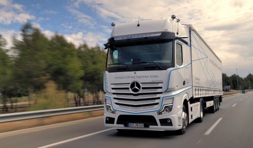 Truck Motors - uus Mercedes-Benz Actros
